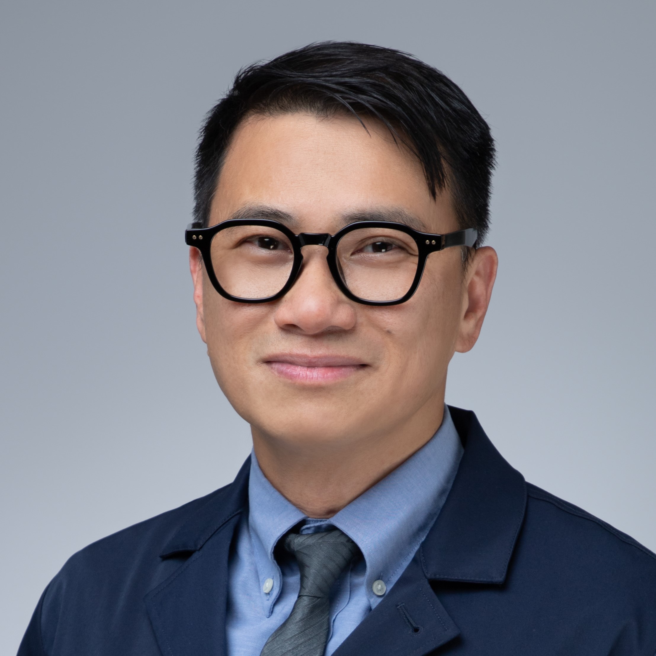 Dr. (PhD) Raymond Tam